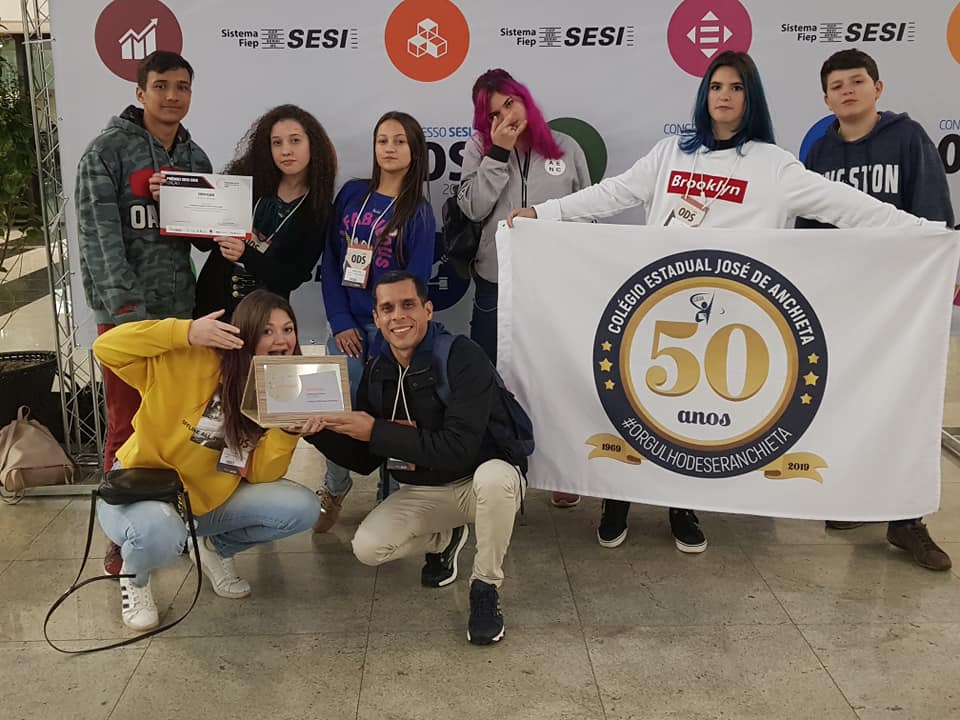 Colégio Estadual José de Anchieta recebe Menção Honrosa no Congresso SESI ODS em Curitiba