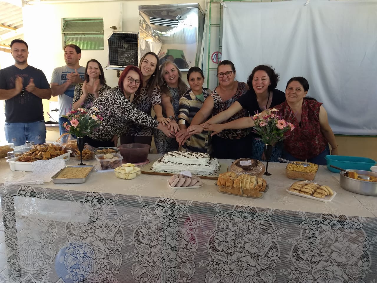Homenagem ao dia do Professor movimenta Escolas do NRE de Laranjeiras do Sul