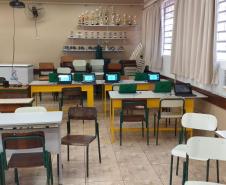Escolas do Núcleo de Educação de Laranjeiras do Sul recebem Equipamentos Tecnológicos para auxiliar no processo de Ensino Aprendizagem
