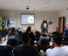 Professores das disciplinas de Filosofia e Sociologia recebem Capacitação