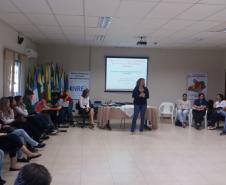 Secretarias envolvidas com o Programa Estadual Leite das Crianças reúnem-se no NRE de Laranjeiras do Sul