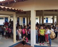 Chefe do NRE visita Escola Municipal de Cantagalo