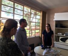 Escolas Municipais recebem visita do Chefe do NRE
