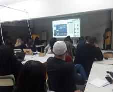Grupo de profissionais do Núcleo Regional de Educação de Laranjeiras do Sul participam em Curitiba de Oficinas de Aprendizagem Criativa