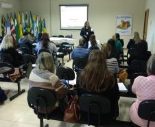 Prova Paraná Fluência - NRE de Laranjeiras do Sul realiza formação técnica