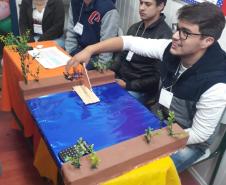CEEBJA de Quedas do Iguaçu realiza o seu Dia da Tecnologia e Aprendizagem Criativa na Escola
