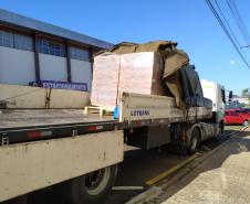 NRE de Laranjeiras do Sul recebe material pra distribuição às Escolas
