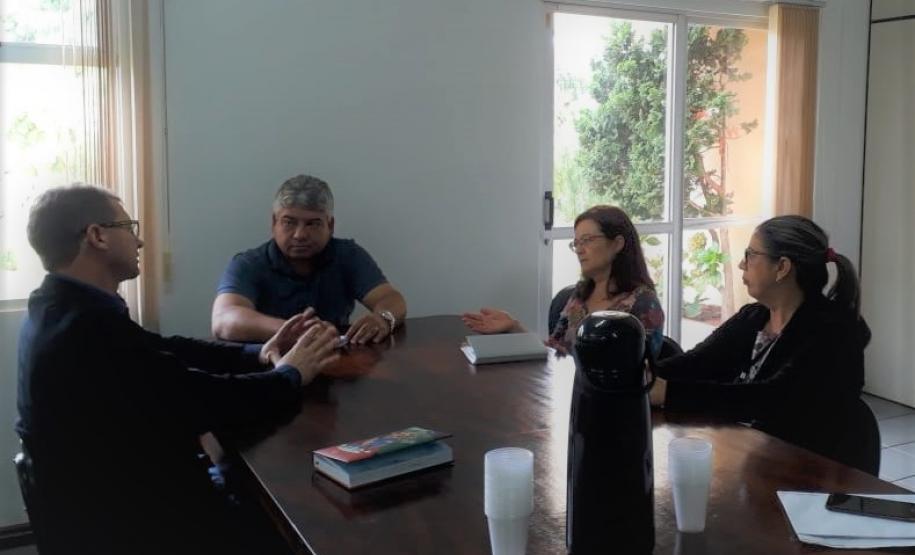 Núcleo de Educação é recebido pelo executivo municipal de Cantagalo