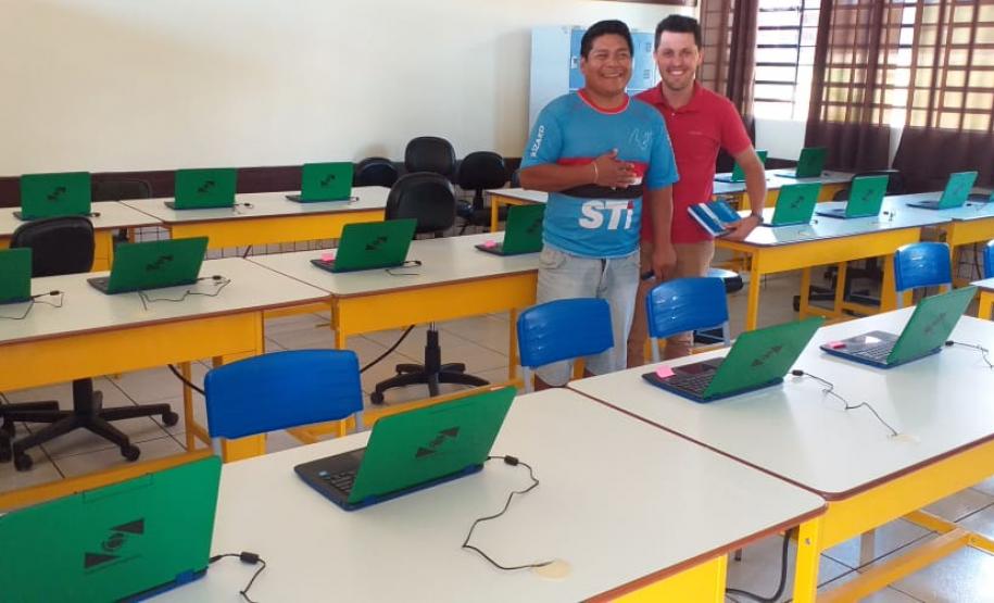 Escolas do Núcleo de Educação de Laranjeiras do Sul recebem Equipamentos Tecnológicos para auxiliar no processo de Ensino Aprendizagem