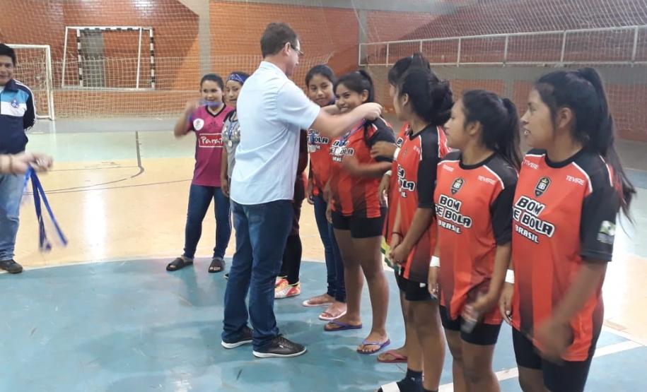 Prática Esportiva – Promovendo Integração entre os Alunos
