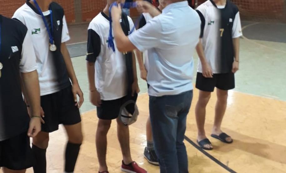 Prática Esportiva – Promovendo Integração entre os Alunos