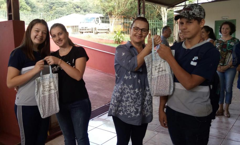 Projeto de Leitura – Vivendo a leitura