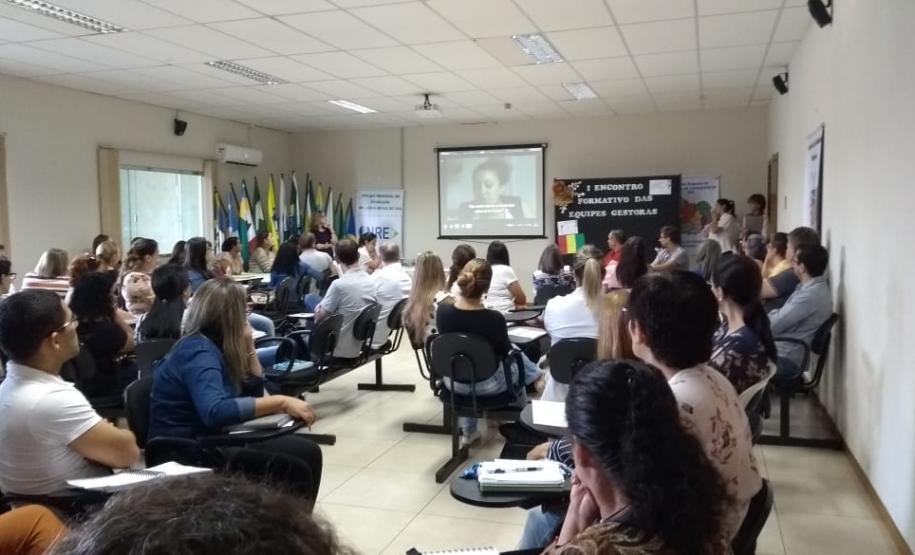 Encontro Formativo é realizado no NRE da Laranjeiras do Sul Encontro Formativo é realizado no NRE da Laranjeiras do Sul