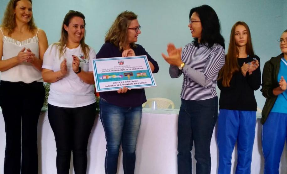 Justiça e Cidadania também se aprendem na Escola Justiça e Cidadania também se aprendem na Escola