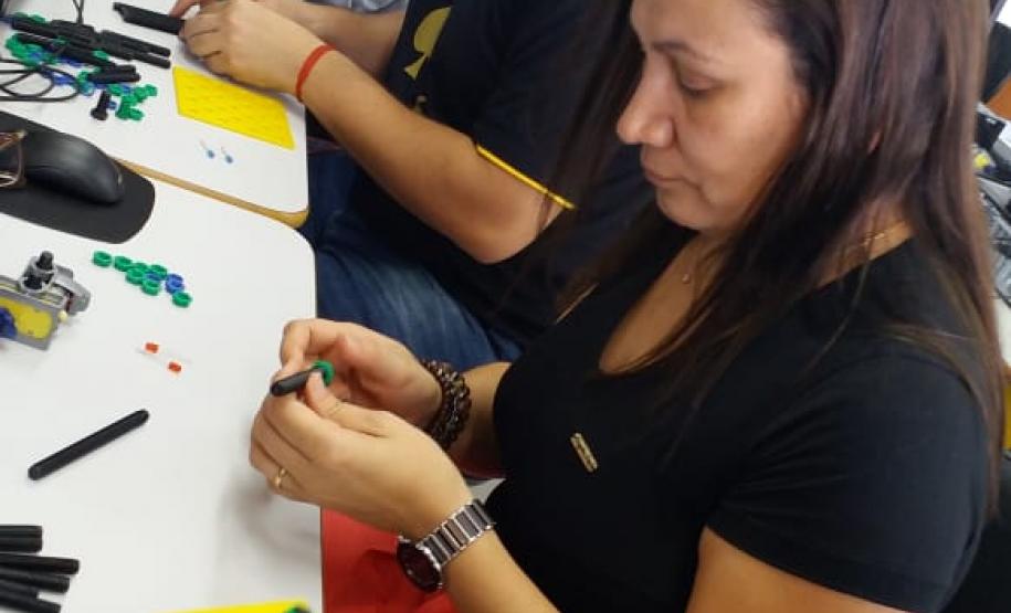 Como ensinar circuitos elétricos de uma maneira diferente?