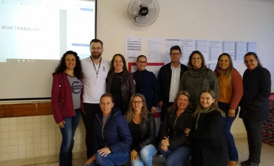 Núcleo de Educação oferece capacitação aos profissionais da Rede Estadual com enfoque na próxima etapa da Prova Paraná Núcleo de Educação oferece capacitação aos profissionais da Rede Estadual com enfoque na próxima etapa da Prova Paraná