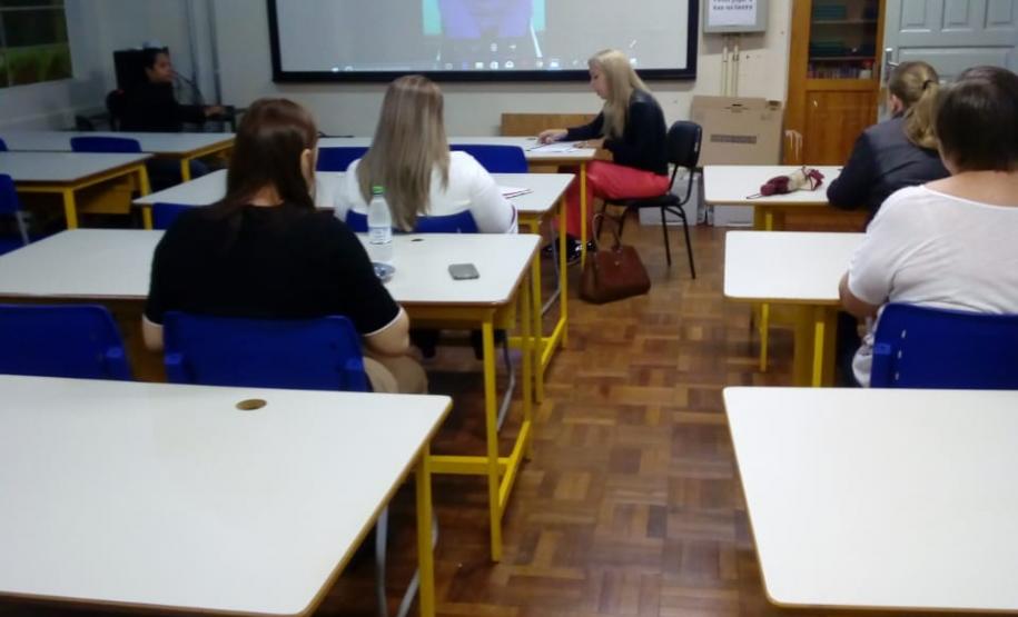 Colégio Estadual Álvaro Natel de Camargo de Espigão Alto do Iguaçu firma parcerias em prol de um ensino de qualidade