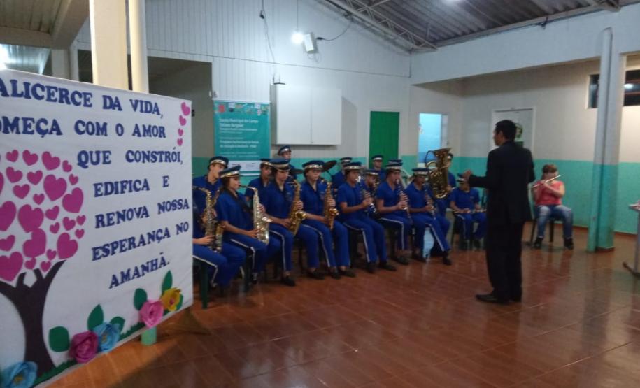 Homenagem Especial pra quem cuida de mim