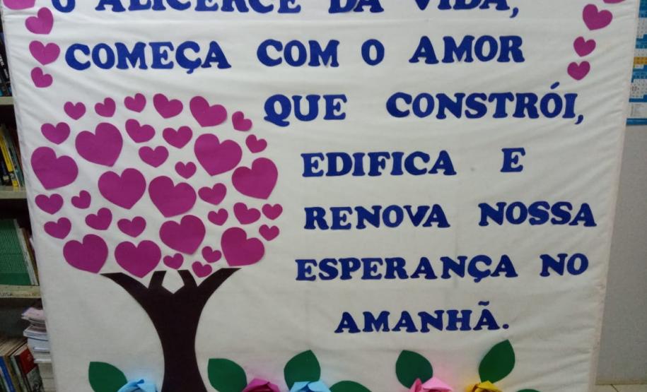 Homenagem Especial pra quem cuida de mim