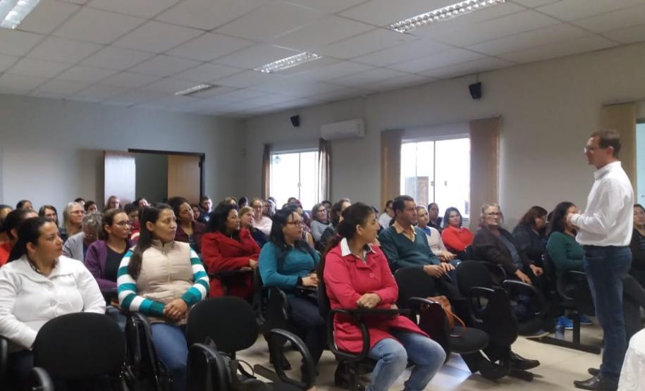 Segundo Polo de Agentes Educacionais participam de formação no Núcleo Regional de Educação de Laranjeiras do Sul