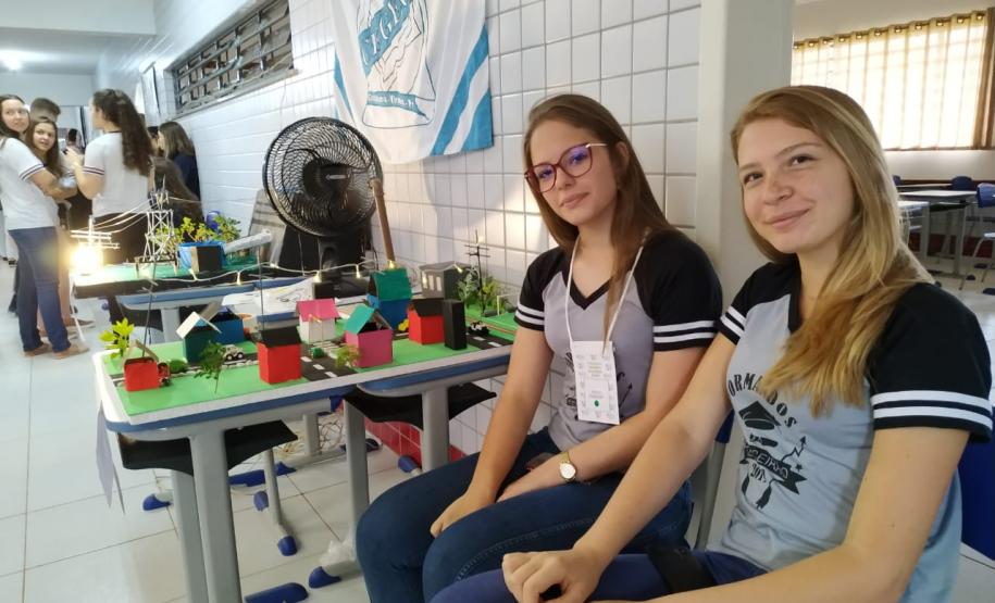 Primeiro Encontro de Tecnologia e Aprendizagem Criativa é um sucesso