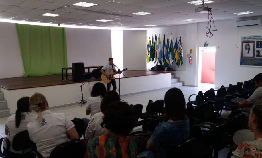 Encontros Formativos no NRE de Laranjeiras do Sul Encontros Formativos no NRE de Laranjeiras do Sul