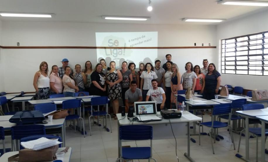 Encontros Formativos no NRE de Laranjeiras do Sul Encontros Formativos no NRE de Laranjeiras do Sul