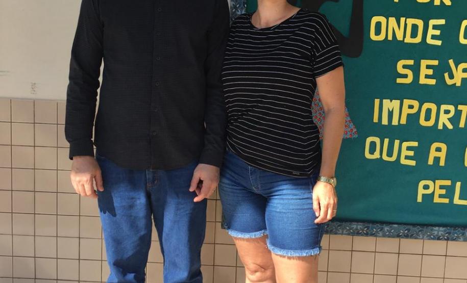 Colégios de Espigão Alto do Iguaçu recebem a visita do Chefe do Núcleo de Educação Colégios de Espigão Alto do Iguaçu recebem a visita do Chefe do Núcleo de Educação