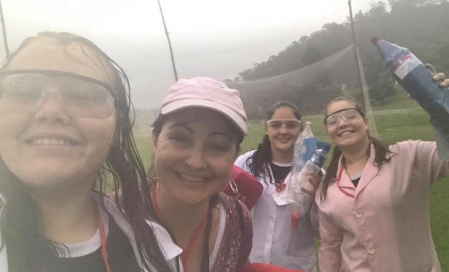 Colégio Olavo Bilac está em festa pelo destaque na 13ª Mostra Brasileira de Foguetes