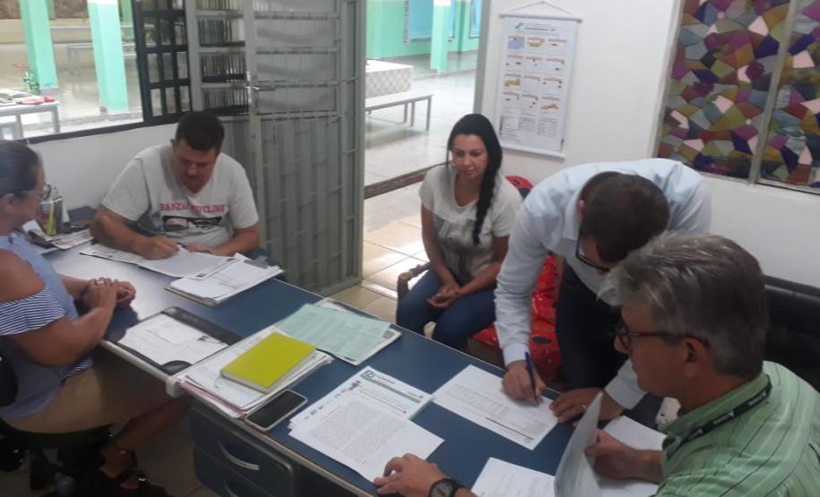 Ata de Partida de Obra é realizada no Colégio Álvaro Natel de Camargo