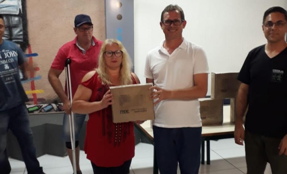 Núcleo de Educação realiza entrega de Material Escolar