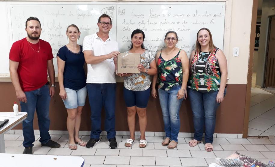 Núcleo de Educação realiza entrega de Material Escolar