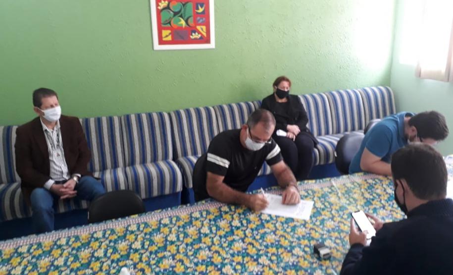 Obras continuam acontecendo no NRE de Laranjeiras do Sul