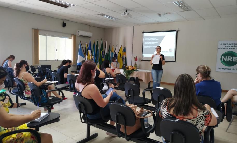 Calendário Escolar 2021 e demais assuntos pertinentes a Educação foram temas de Reuniões no NRE de Laranjeiras do Sul Calendário Escolar 2021 e demais assuntos pertinentes a Educação foram temas de Reuniões no NRE de Laranjeiras do Sul