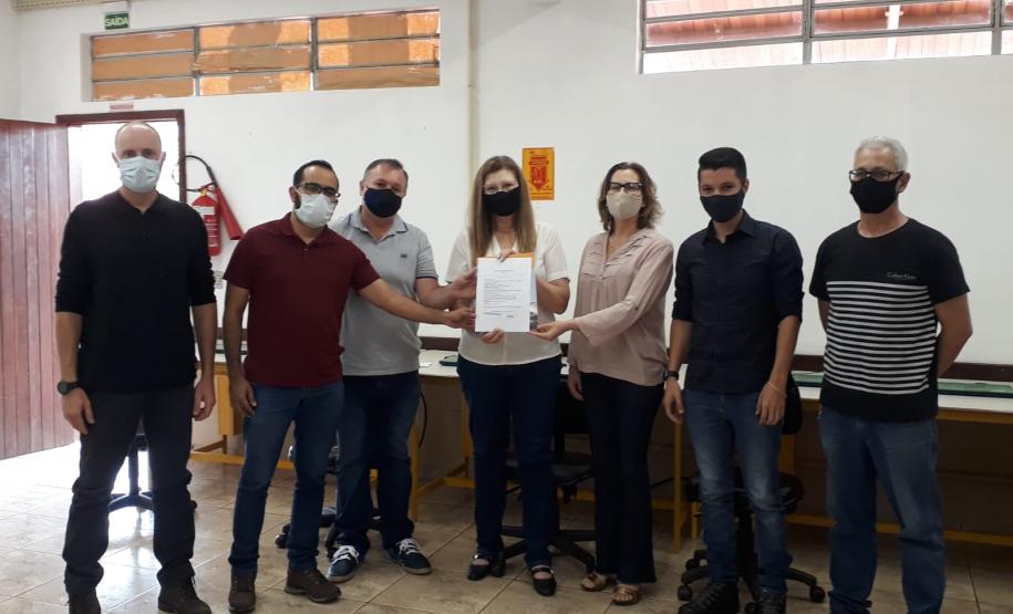 Após longo período de trabalho, Colégio Gabriela Mistral terá a cobertura de sua quadra esportiva Após longo período de trabalho, Colégio Gabriela Mistral terá a cobertura de sua quadra esportiva